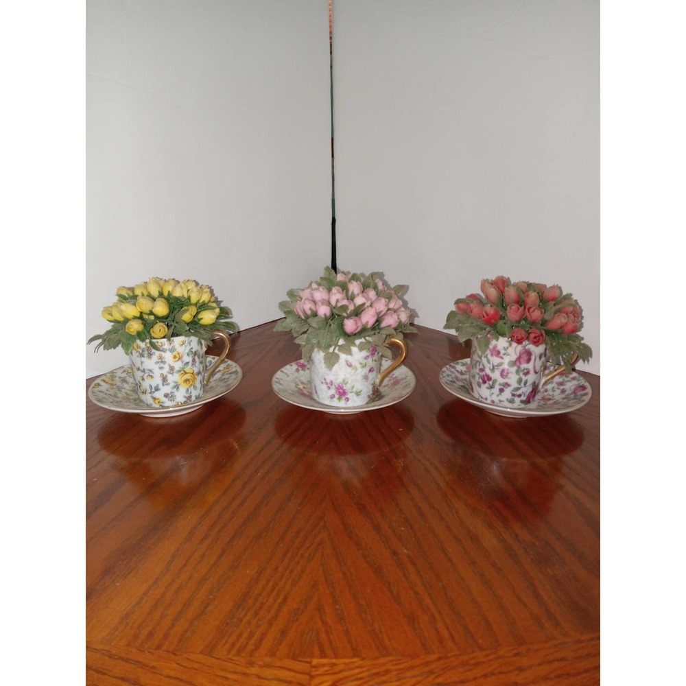 Vintage Floral teacup arrangement.